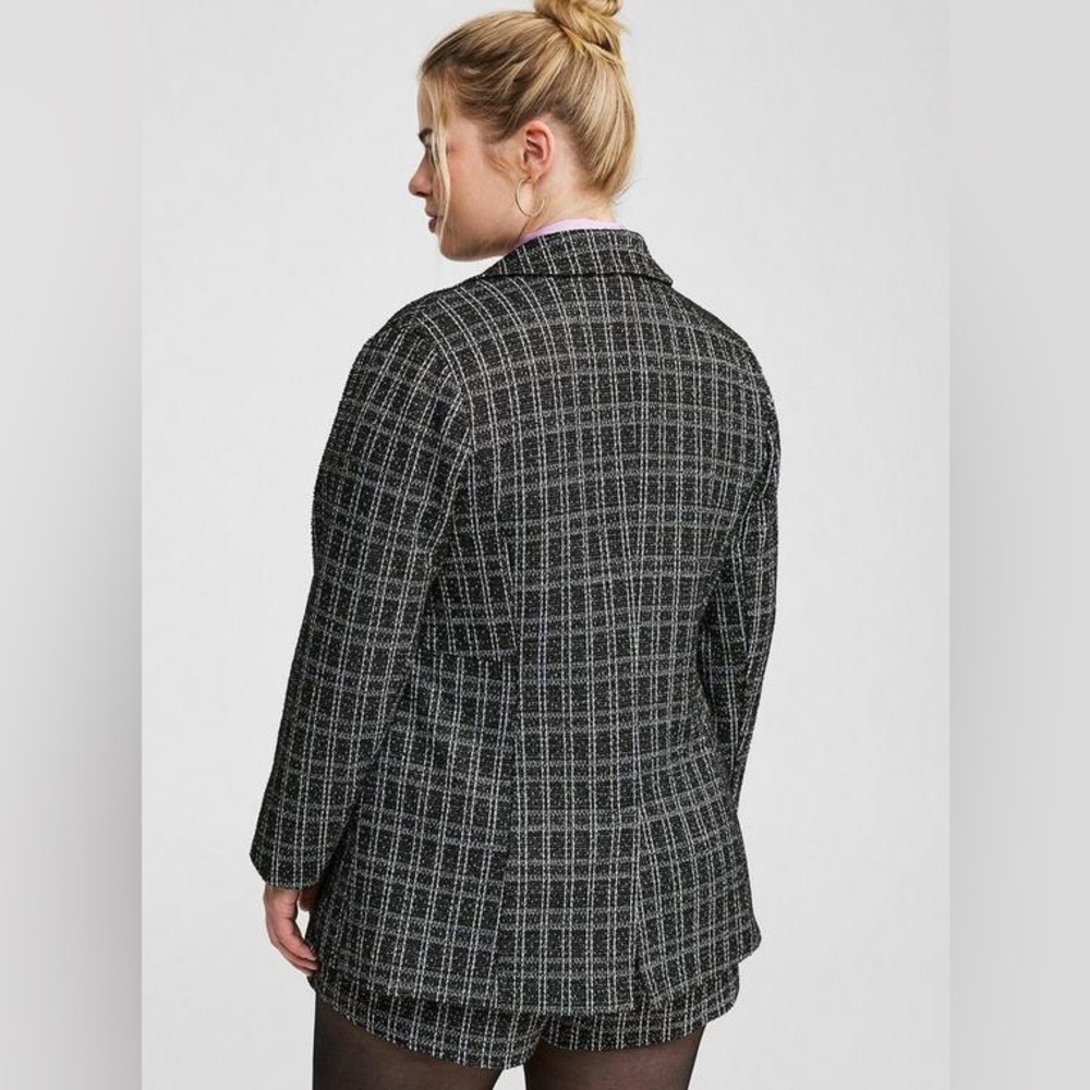 Torrid women’s Black and‎ White Plaid Blazer/zise 1 - NEW - Picture 4 of 14